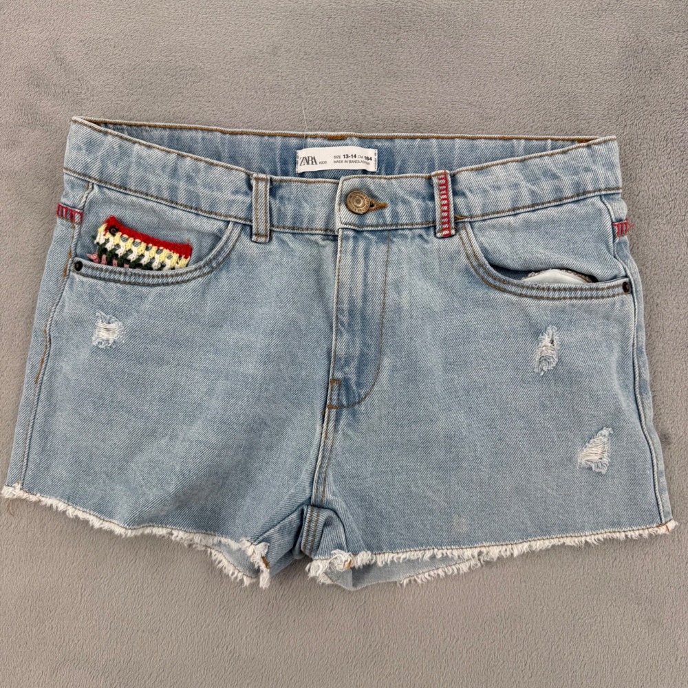 Zara Kids Girls Size 13-14 Crochet Pocket Denim Shorts Light Wash Distressed